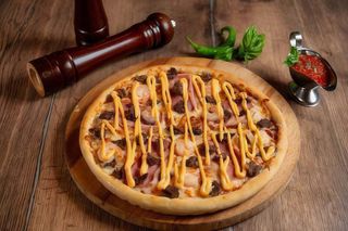 Pizza Surf & turf 30 cm (OFERTA 1+1)