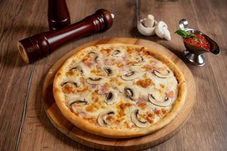 Pizza Prosciutto e funghi 30 cm (OFERTA 1+1)