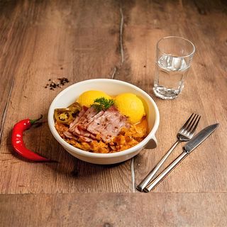 Vărzică perpelită la cuptor cu bacon afumat la grill și jalapeno