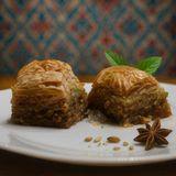 Baklava cu nuca