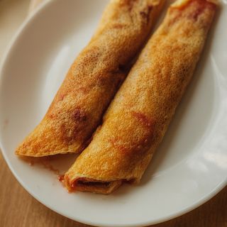 Clătită cu gem de afine