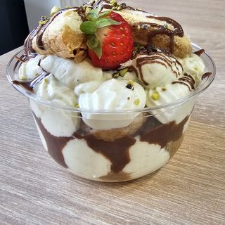 Pahar Tiramisu Dubai 200 g