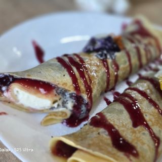 Clătita Casei-Mac & Vișine 400 g