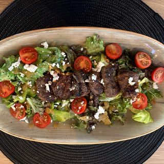 Salată de vită Angus