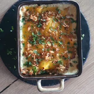 Cartofi Quattro Formaggi cu bacon al Forno