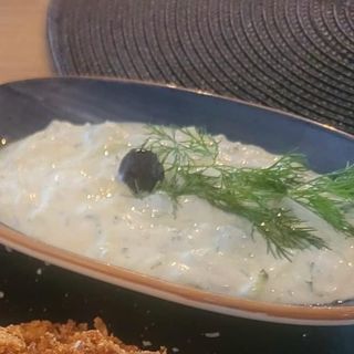 Salata Tzatziki