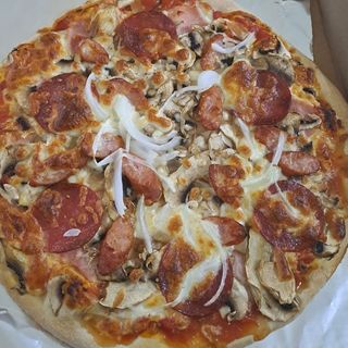 Pizza cu pui Ø 30cm