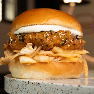 Combo Tokyo Burger + Fries + Suc