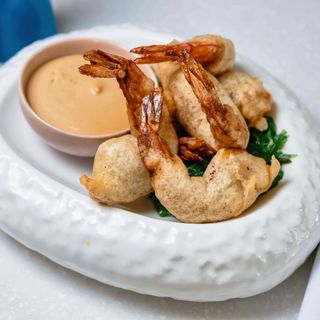 Creveți tempura cu sos de maioneza asiatica