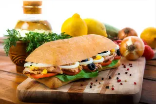 Tuna sandwich