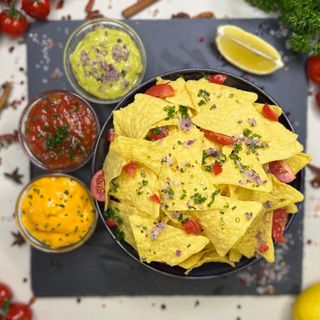 Nachos cu Trio Sos