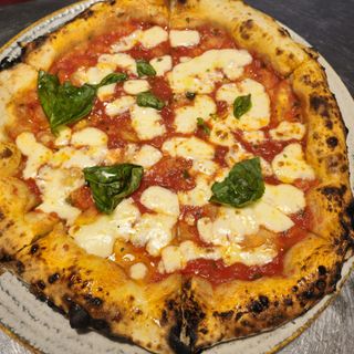 Pizza margherita