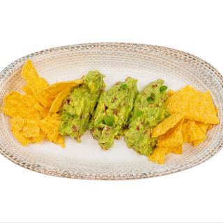 Guacamole cu Nachos