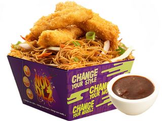 Meniu Noodles pui crocant