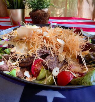 Tarantino`s Beef Salad