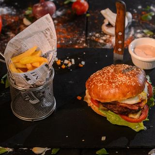 BURGER PUI + CARTOFI 150G