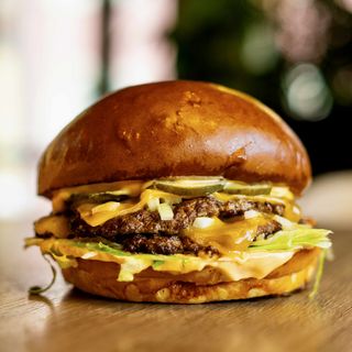 Big Mo’s Smashed Burger