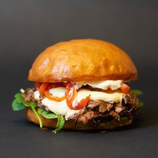 Pepper’s Smashed Burger