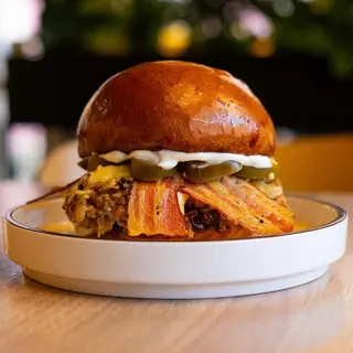 MENIU BOURBON SMASHED BURGER