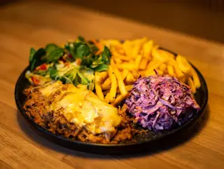 PULLED PORK PLATTER
