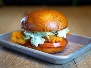 CHICKEN CAESAR BURGER