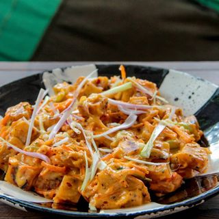 Dolphin Kottu cu vita