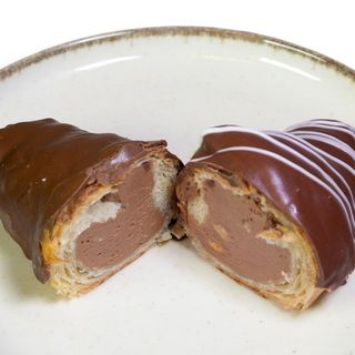 Croissant ciocolata