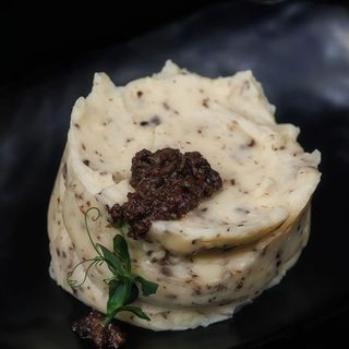 Piure de cartofi cu trufe