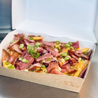 Meniu ciolan presat cu cartofi curves