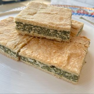 Placinta cu branza sarata si spanac