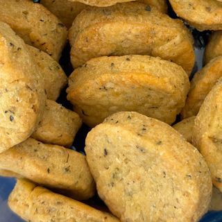Biscuiti cu parmezan si ierburi de Provance  200 g