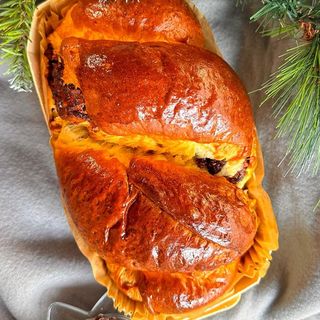 Cozonac clasic cu nuca si cacao