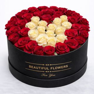 Pure Love Heart – Cutie cu Trandafiri Roșii & Albi