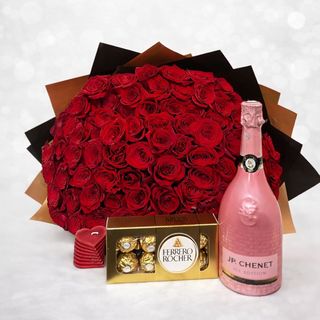 Imperial Love - 51 Trandafiri rosii, Sampanie & Praline