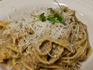 Tagliatelle cu ciuperci si trufe