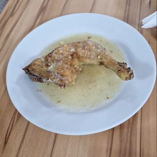 Pulpa de pui la cuptor cu usturoi