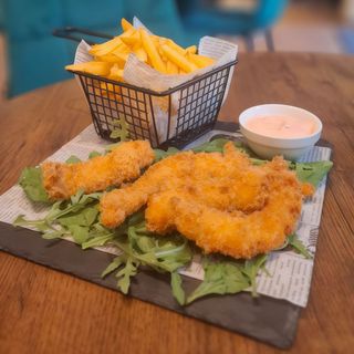 Crispy pui panko cu cartofi prăjiți