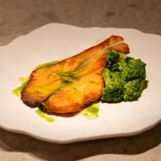 FILETTO DI SALMONE ALLA GRILLA