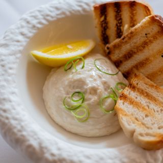 CREMA DI UOVA DI PESCE