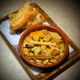 COZZE CON BURRO E AGLIO