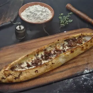 Pide cu Cascaval