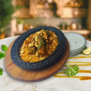 Biryani de pui (400 gr.)