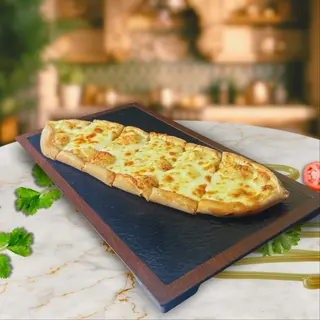 Manakish cu cașcaval (200 gr.)