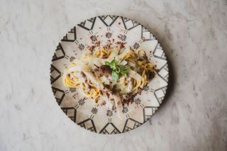 Spaghete Carbonara cu trufe