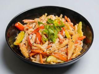 Egg noodles vegetarian