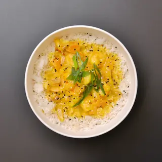 Creveți în sos curry - (mentioneaza daca doresti acest preparat picant)