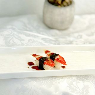 Nigiri cu surimi (crab fals)