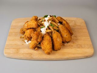 BOX Aripioare 10 buc. + cartofi prajiti