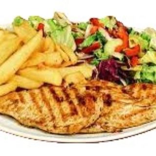 Piept de pui la grătar cu cartofi pai și salată