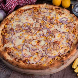 Pizza Tonno 32 cm
